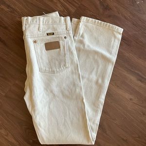 Vintage Straight Leg Wrangler Jeans